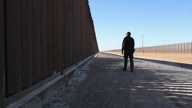 Propostas de Trump quanto a questões migratórias incluem muro na fronteira com o México
