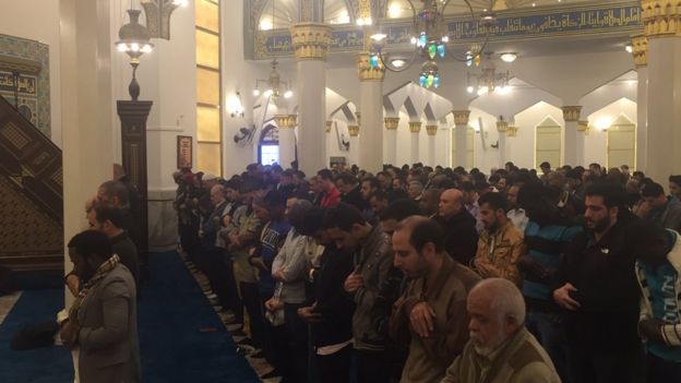 Muçulmanos na Mesquita do Brasil