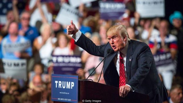 Những nhà lãnh đạo mới của thế giới như Donald Trump đã được lợi từ sự tăng tiến toàn cầu của tình cảm dân túy và quốc gia.