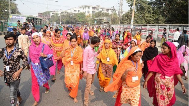 শ্রমিকদের বিক্ষোভ