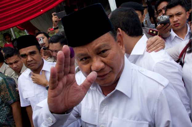 Dalam dokumen disebutkan Prabowo adalah direktur Nusantara Energy Resources, perusahaan di Bermuda yang sekarang sudah ditutup.