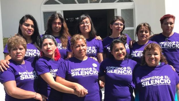 Grupo de mulheres que manteve as denúncias contra o governo mexicano