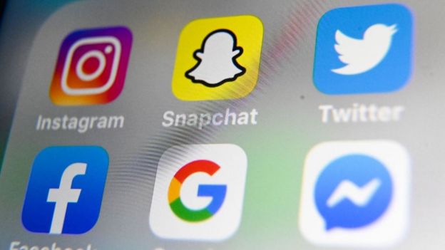 Logos dos apps Instagram, Snapchat, Twitter, Facebook, Google e Messenger
