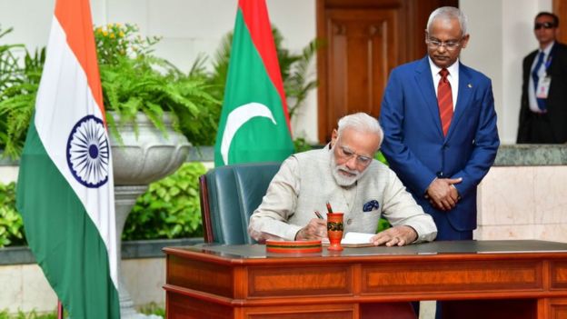 জুন মাসে মালদ্বীপ সফরে গিয়েও একটি কোস্টাল রেডার সিস্টেমের উদ্বোধন করে এসেছেন প্রধানমন্ত্রী নরেন্দ্র মোদী