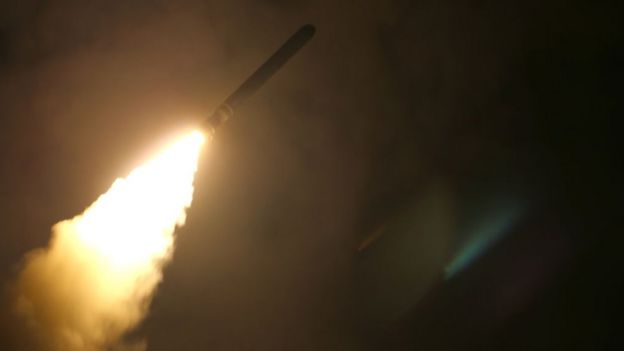 Un misil estadounidense se dirige contra objetivos en Siria