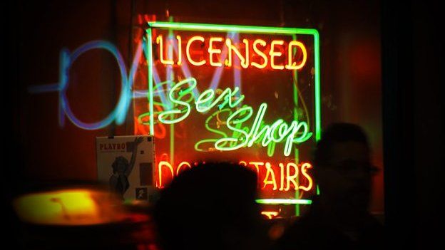 பாலியல் தொழிலாளி