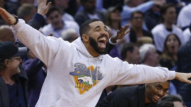 Drake trolls Joel Embiid