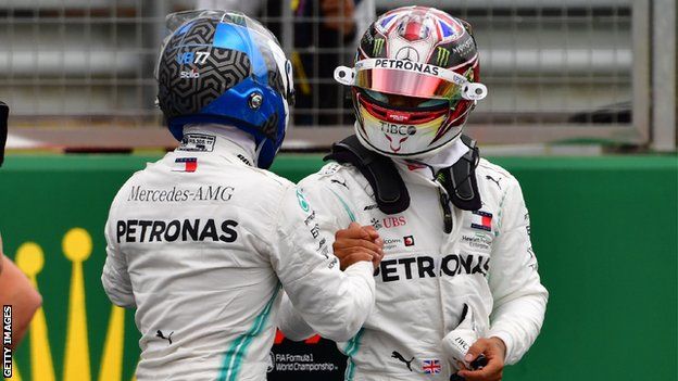 Hamilton congratulates Bottas on the Finn's pole position