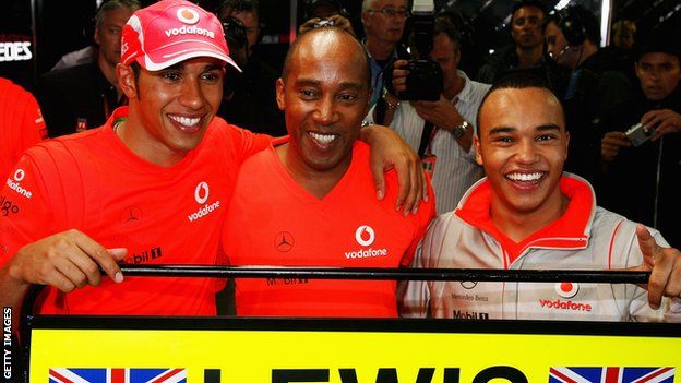 Lewis, Anthony and Nic Hamilton after the 2008 Brazilian Grand Prix