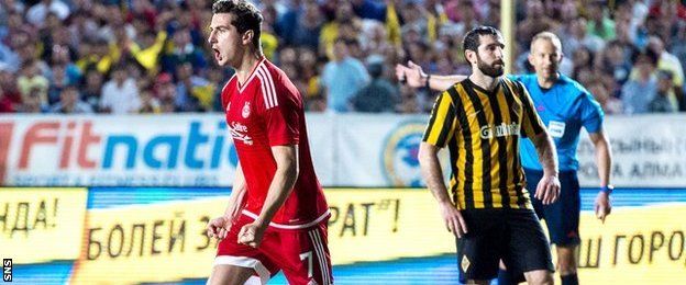 Kenny McLean celebrates after scoring for Aberdeen against Kairat Almaty
