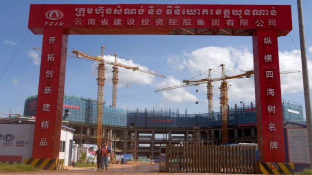 Камбоджа - одна из десятков стран, где Китай строит Новый Шелковый путь на собственные кредиты