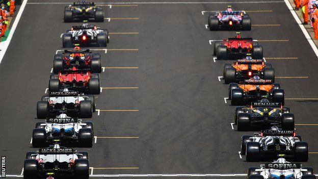 Cars on a Formula 1 grid