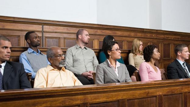 مجموعة من المحلفين