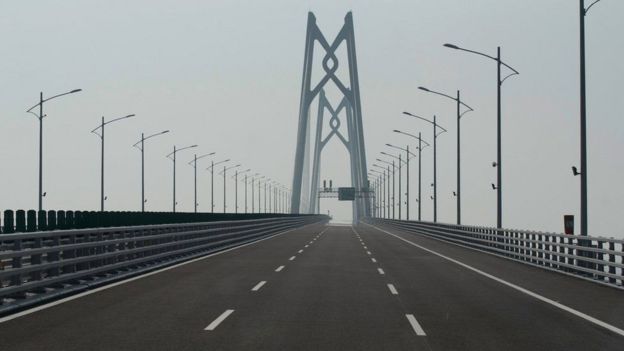 Puente Hong Kong-Zhuhai