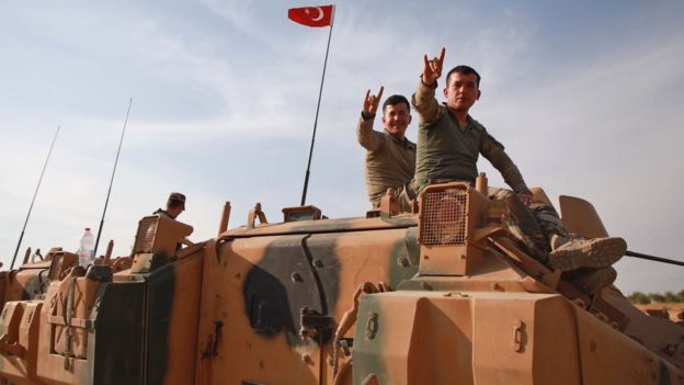 تركيا ترفض وقف إطلاق النار حتى تبعد الأكراد عن منطقة الحدود