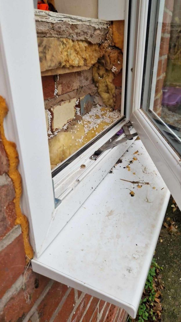 Ludlow Sandpits estate residents say homes are making them ill BBC News