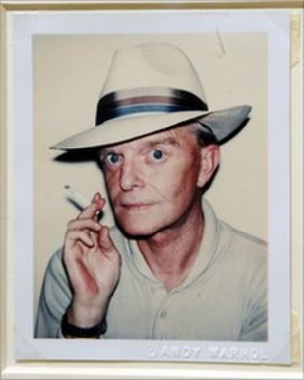 Snapshot affair: the enduring power of the Polaroid - BBC News