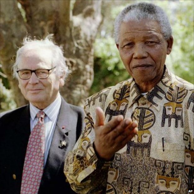 Nelson Mandela death: A life in pictures - BBC News