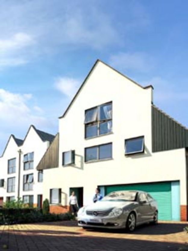 Images of new homes at 'eyesore' Penarth estate on show BBC News