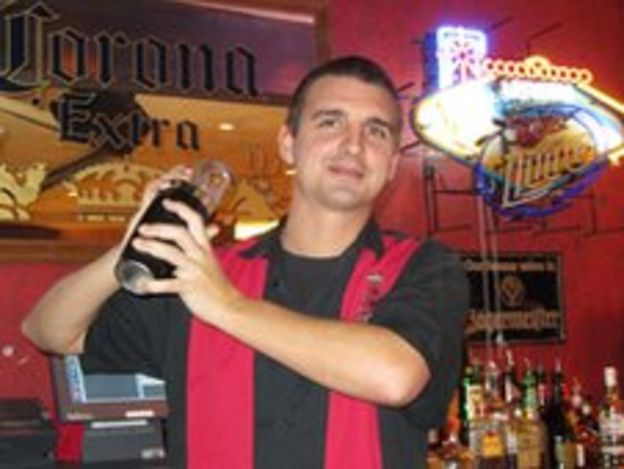 President Obama 'on the ropes' as he faces crucial vote - BBC News