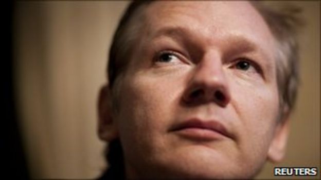 Wikileaks Founder Julian Assange Faces New Warrant - BBC News