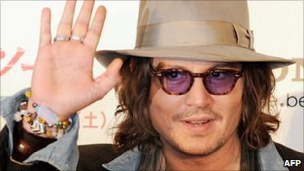 Johnny Depp to star in Ricky Gervais new comedy - BBC News