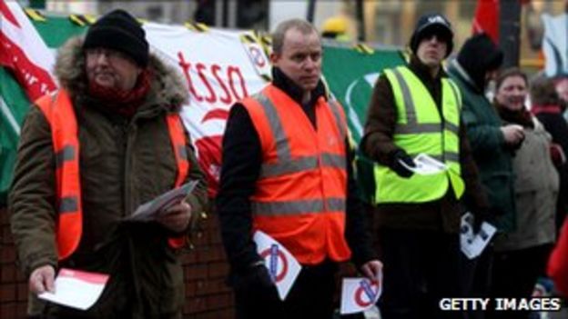 Unions and TfL must sort 'poor relations' before Games - BBC News