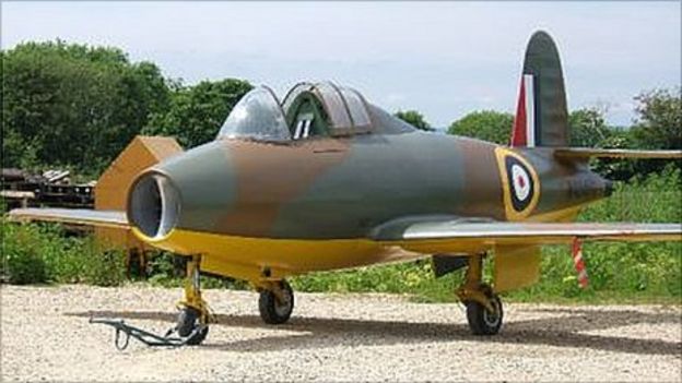 Sir Frank Whittle's son toasts 75th anniversary of first jet flight ...