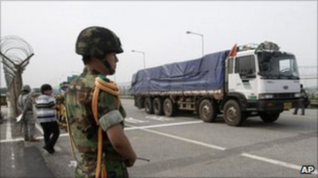 South Korea Drops Plan To Deliver Aid To North - BBC News