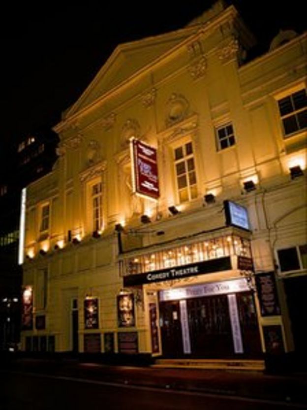 Harold Pinter Has London Theatre Named After Him - BBC News