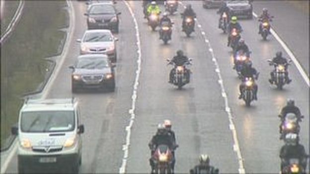 Motorcycle Action Group 45mph m-way protests at EU rules - BBC News