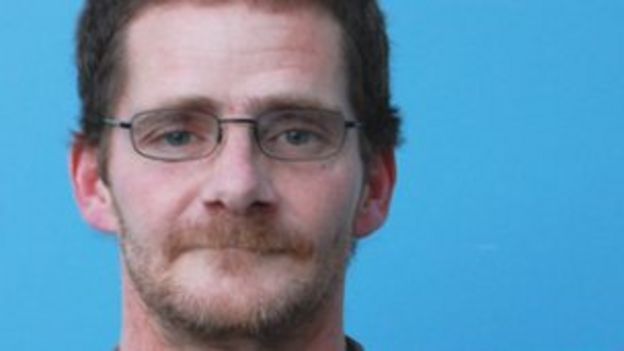 Convicted Guernsey drink-driver warns of consequences - BBC News