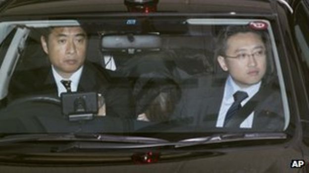 Aum Shinrikyo Cult Fugitive Surrenders To Japan Police BBC News aum-shinrikyo-cult-fugitive-surrenders-to-japan-police-bbc-news