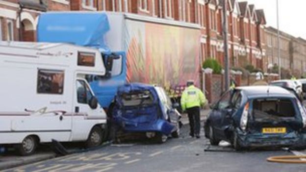 Fatal Brighton Street Lorry Crash Driver Named - BBC News