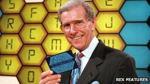 Obituary: Bob Holness - BBC News