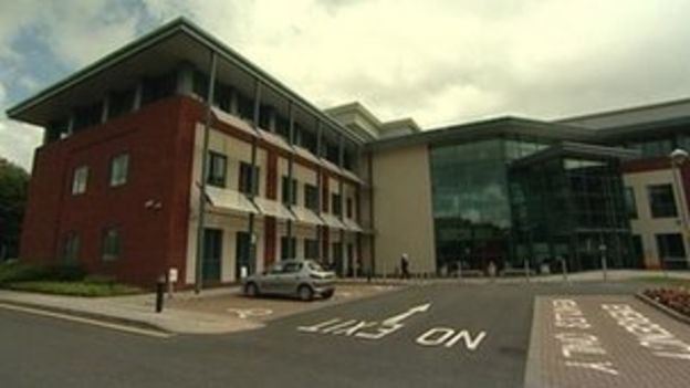 Devon District Councillors Vote For 23% Allowance Rise - BBC News