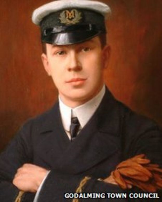 Godalming memorial service for Titanic hero Jack Phillips BBC News