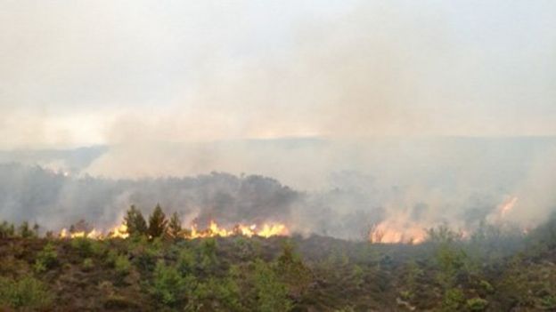 Fire Crews Battle Moorland Blaze Near Stornoway - Bbc News