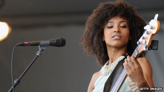 Jazz festival moves to embrace new trends - BBC News