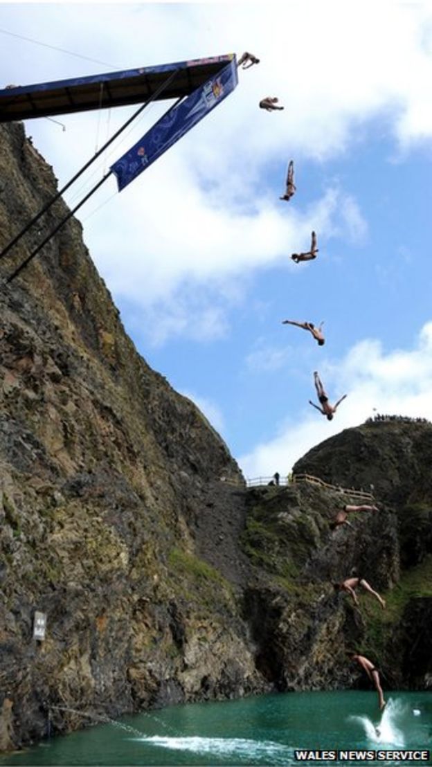 Red Bull Cliff Diving World Series Pembrokeshire Uk Debut Bbc News