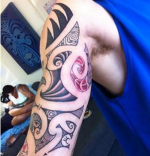 10 readers' tribal tattoos - BBC News