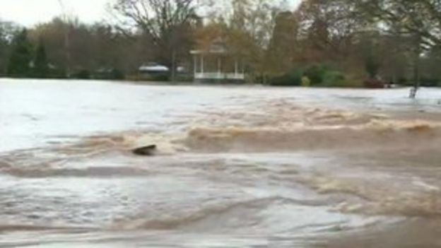 Heavy Rain Causes Flooding In West Of England - BBC News