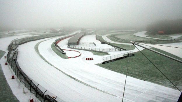 Your pictures of snow in the UK - BBC Weather