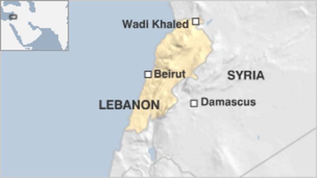 Syria conflict: The Lebanese town living under fire - BBC News