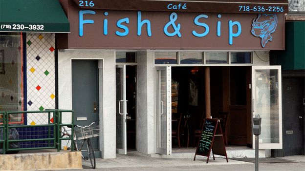 Fish and Sip in New York (photo courtesy of Eating in Translation/Flickr)