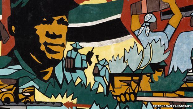 Revolutionary mural in Maputo