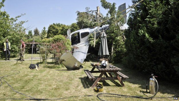 Light aircraft crash lands in Cheltenham garden