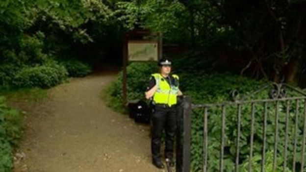 Human remains in 'shallow grave' on Corstorphine Hill - BBC News