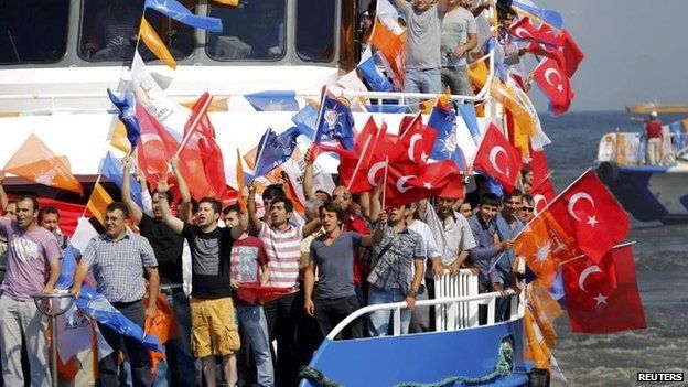 PM supporters in Istanbul, 16 June