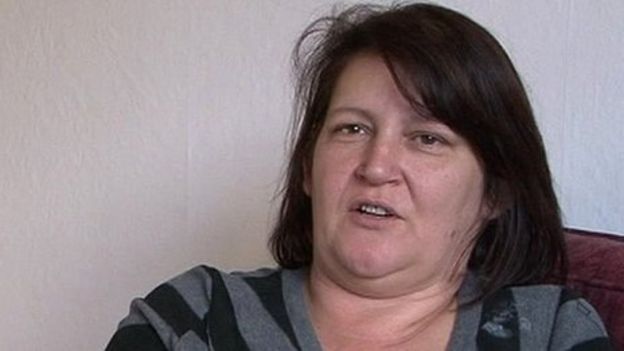 Wrongly jailed mum Lorraine Allen loses compensation bid - BBC News